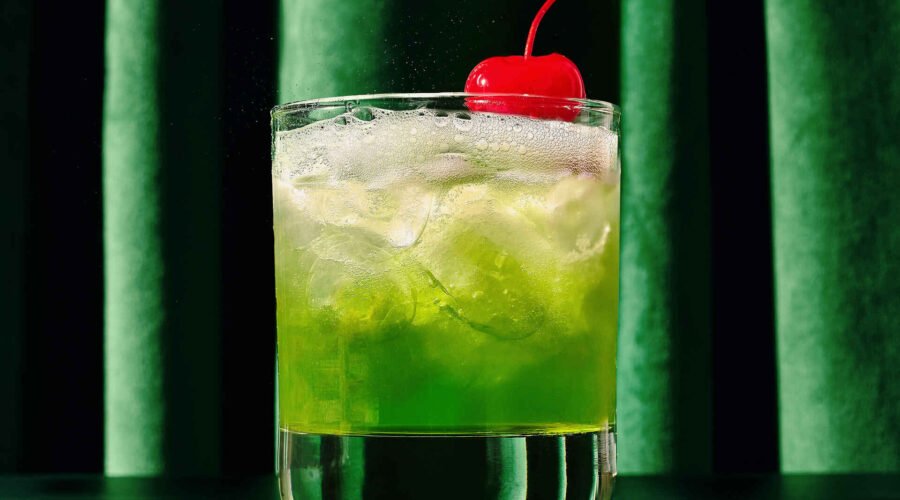 The Grinch Cocktail That Stole Christmas 