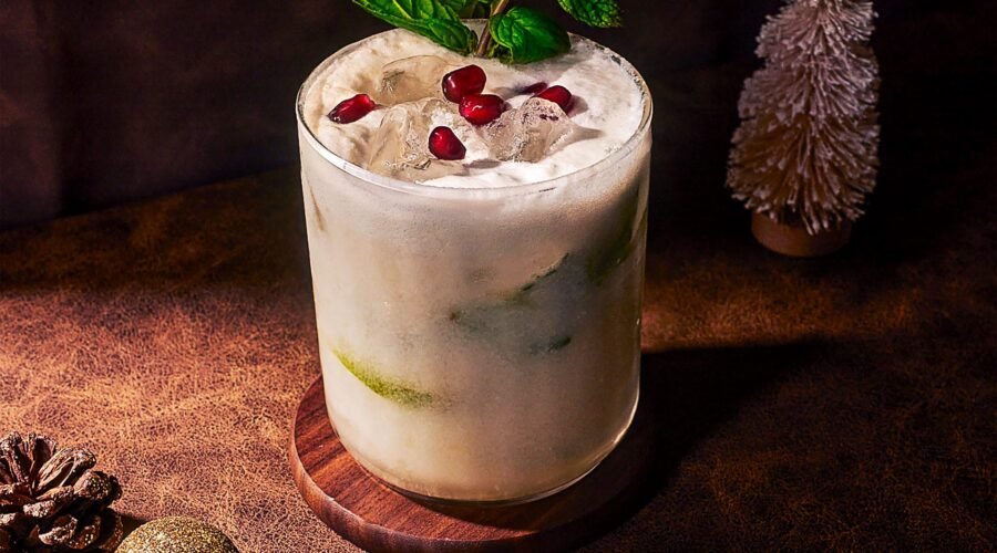 Recipes: A Mojito, at Christmas? This Coconut-Spiked Version Is a Tropical Holiday Hit