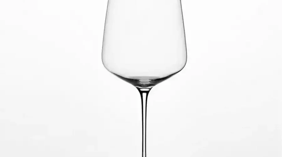 Unpacking the Merits (and Limitations) of the Universal Wine Glass