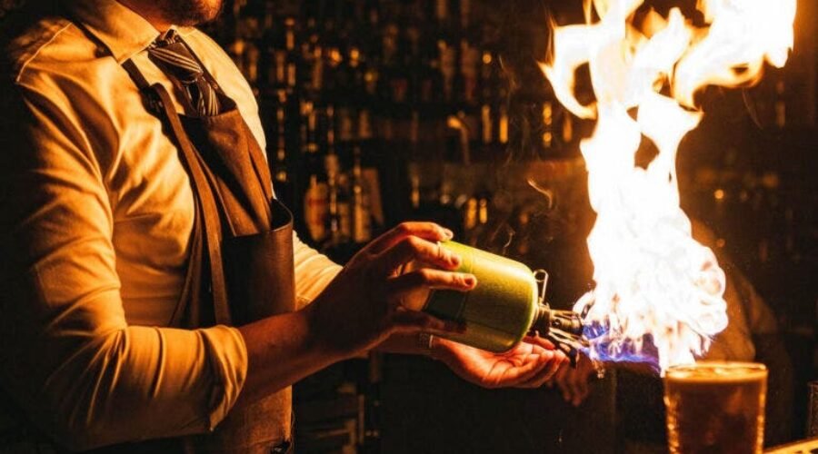 10 Essential Bars in Sydney, According to Industry Pros