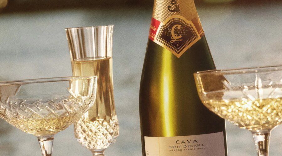 This Holiday Season Celebrate the Moments You’ll Long to Relive with Raventós Codorníu