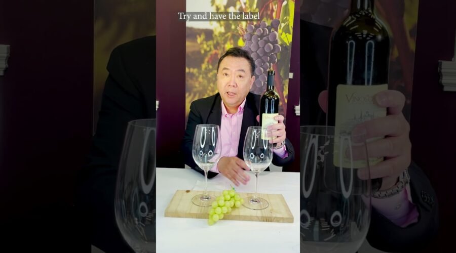 Basic Wine Pouring Etiquette 101