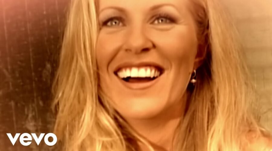 Deana Carter – Strawberry Wine (Official Music Video)