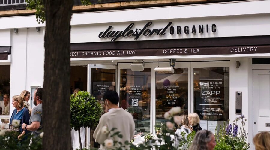 Celebrating DWWA: Intimate dinner at Daylesford Organic